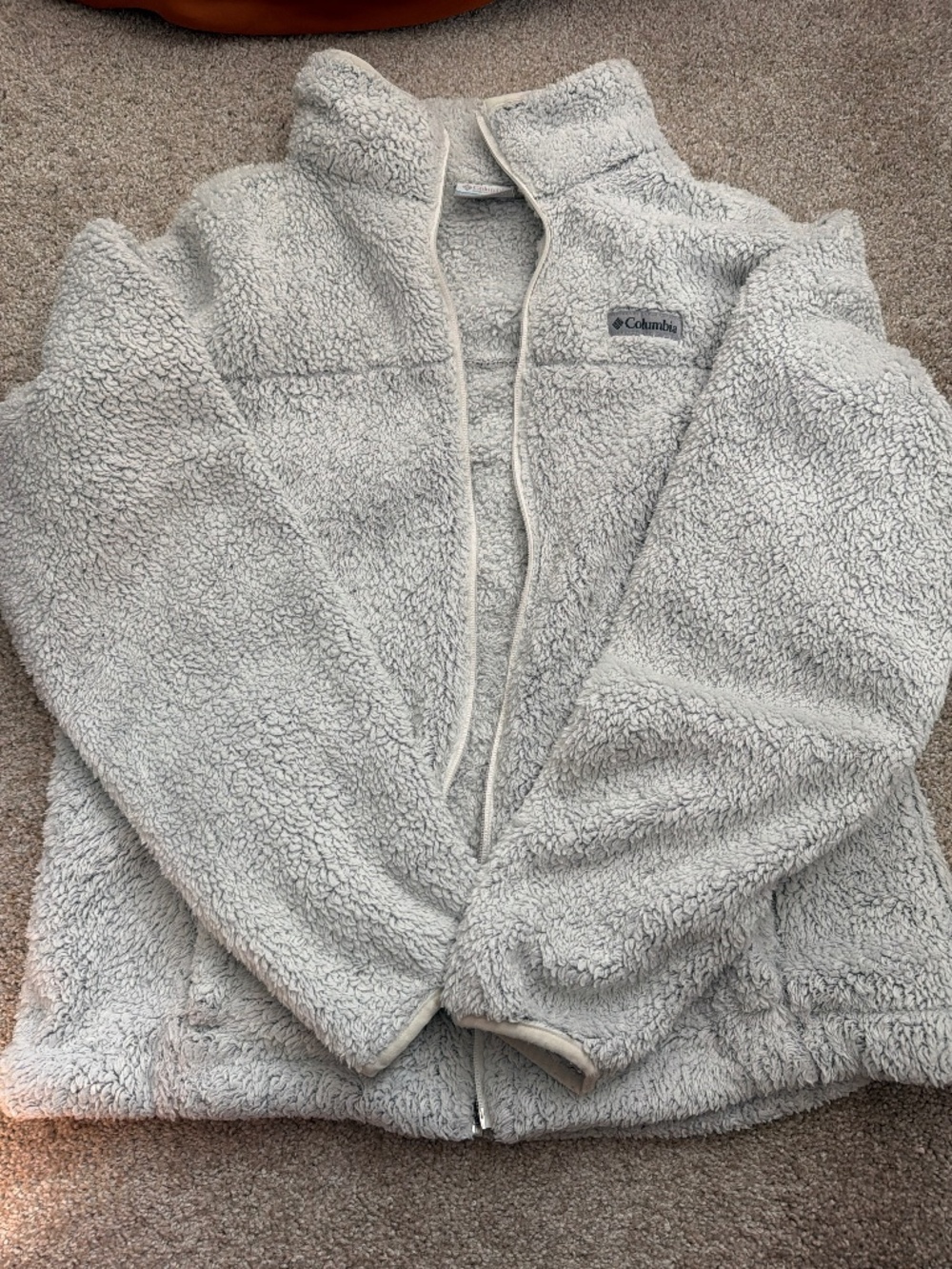 Women’s Columbia fleece jacket